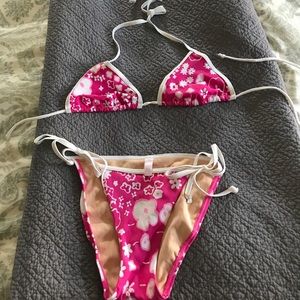 Victoria Secret string bikini